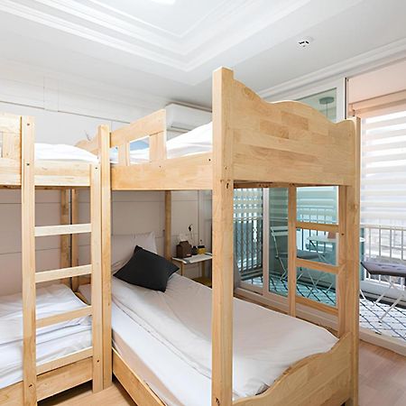 The Blossom Yeonnam Guesthouse Seoul Exterior photo